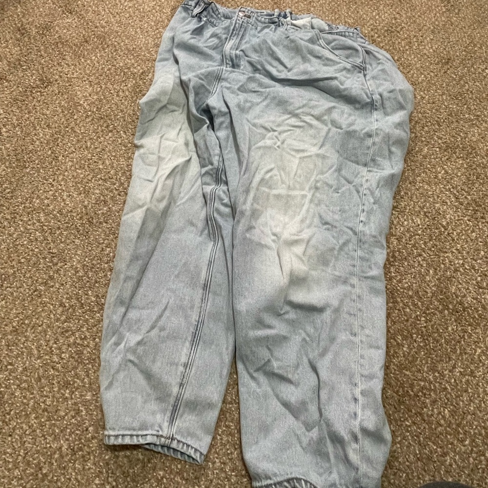 American Eagle High Waist Paper bag jeans